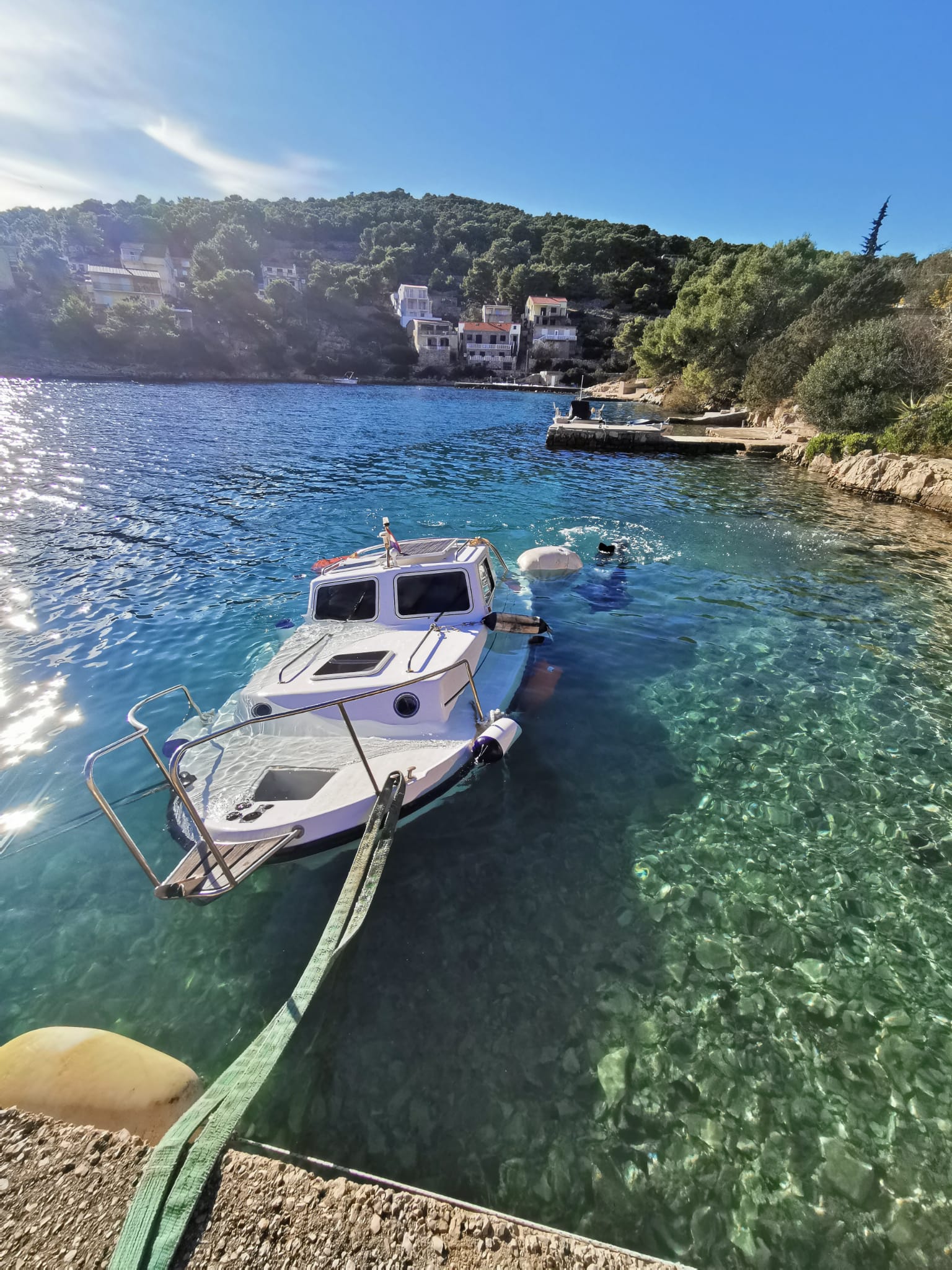 Projekt: Izvlaćenje broda s padobranom